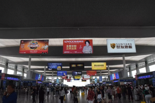 诺维家全屋定制：选择比努力更重要,浅谈如何选择衣柜品牌
