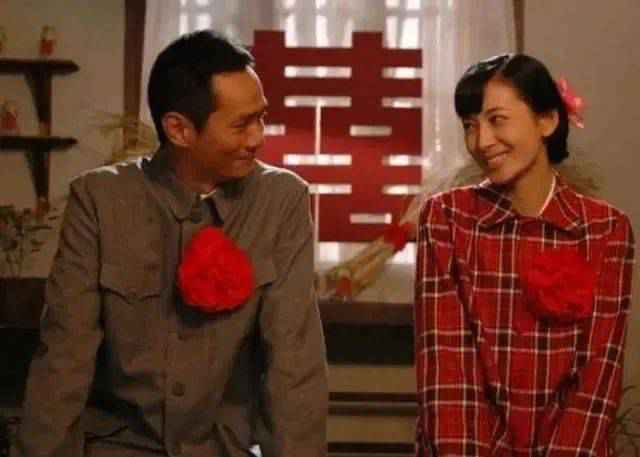 相识1个月闪婚，却独宠她57年：90岁的袁隆平，也太酷了！