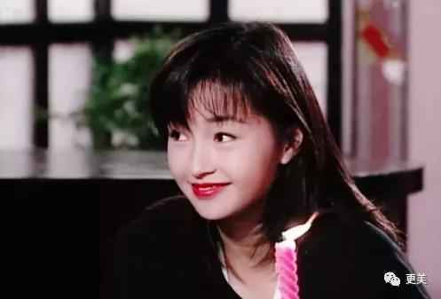 夺钟汉良初吻的甜妹女神，50岁满脸纹路、亿万网友众筹求do脸