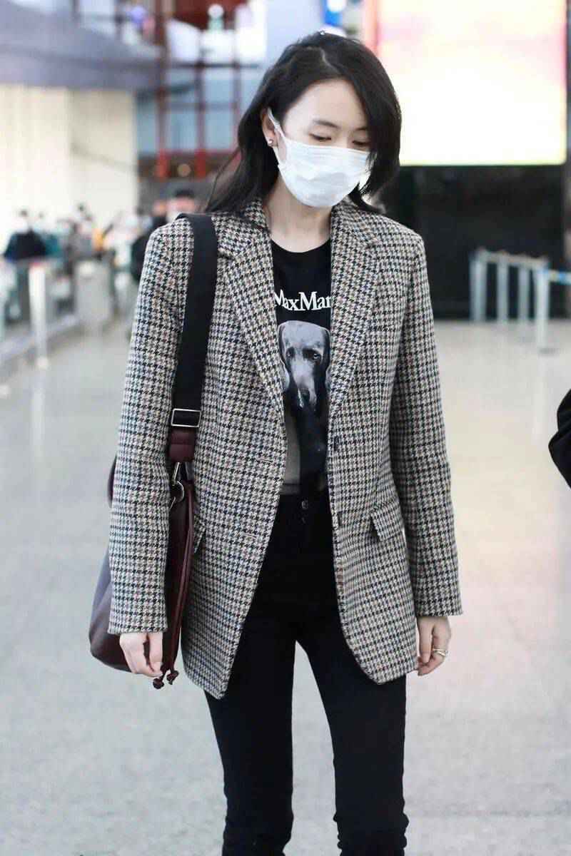 热播剧女象棋天才造型更出圈~这一波复古格纹带起来！