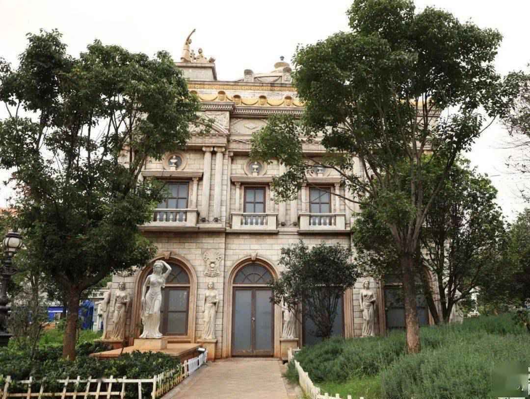 这个藏在联盟路上的法式公园，你一定没去过