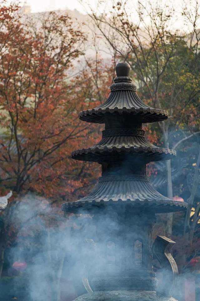 中国最美季节进行时：南北方的秋天，哪个更美？