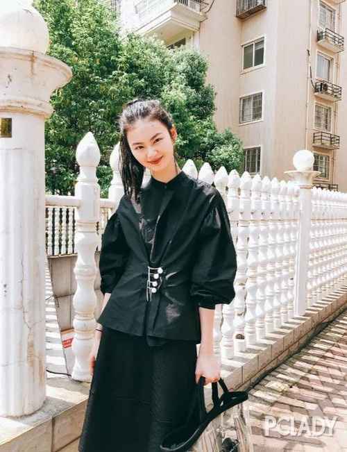 你一定不知道，秀霸贺聪的私服能力才叫强！