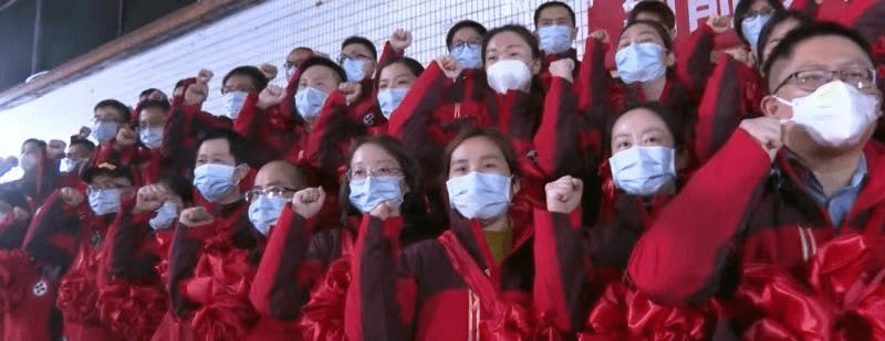中央广播电视总台推出首部抗疫纪录电影《2020，中国战疫》