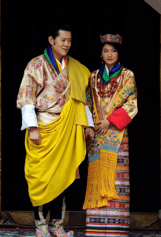 各国古代婚服大赏，中国的最好看！
