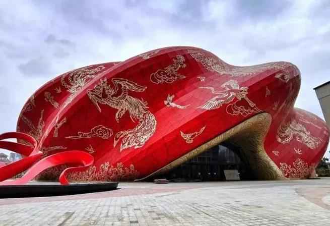 广州又一建筑“丑”出边际笑死了！看完效果图我怒了...