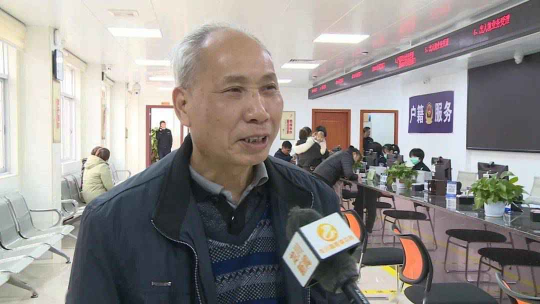 让老人办事省心更暖心，这个服务中心这样做~