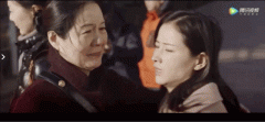 “我妈在，我才敢生娃” : 有一种爱，叫姥姥带娃