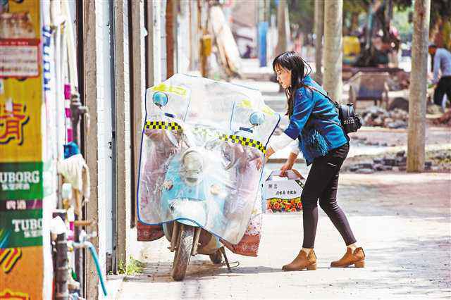 三个本土人才合伙创业 把当地土货变成抢手货