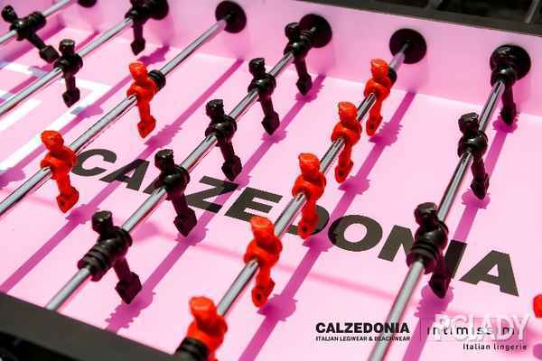 CALZEDONIA 夏日派对