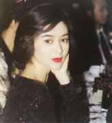 一生为情所“困”，刘銮雄成最大污点，关之琳的不甘与无奈