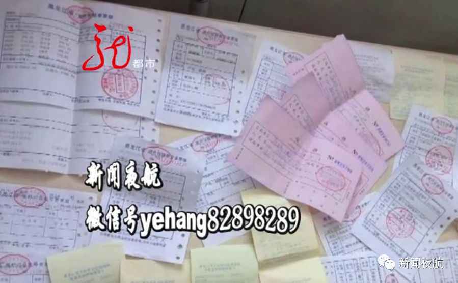 女子产同卵三胞胎概率仅两亿分之一 最小的巴掌
