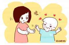 孩子的玩具被抢走，应该教他谦让还是抢回来？