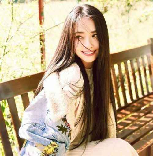 郭碧婷晒新发型 素颜肌肤成焦点！