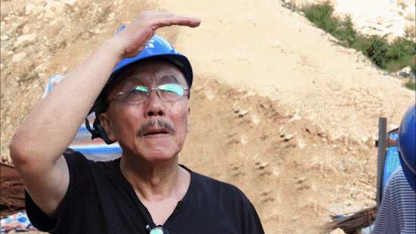 中国天眼开放运行 网友评论都在喊一个名字