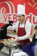 2019年的最后一天，李彦宏给员工发肉饼
